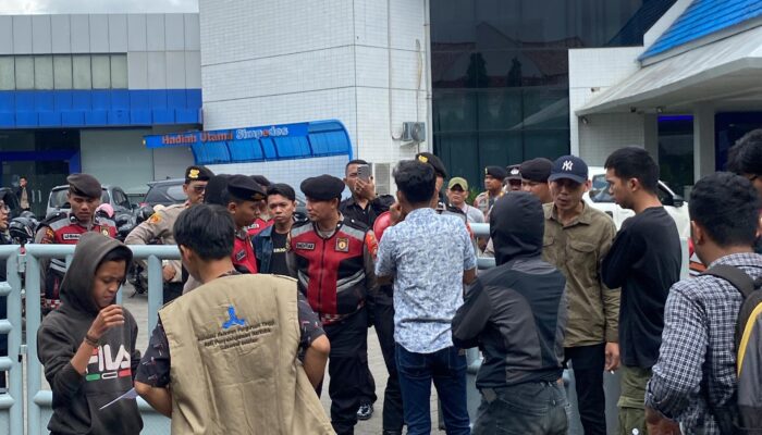 CLAT Gelar Unjuk Rasa di BRI Cabang Gowa, Soroti Dugaan Kelalaian Penerimaan Agunan Sertifikat Bermasalah