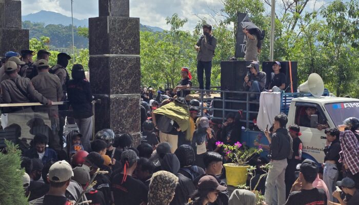 Warga Bittuang Desak Bupati Tana Toraja Nyatakan Sikap Tertulis Tolak Geothermal