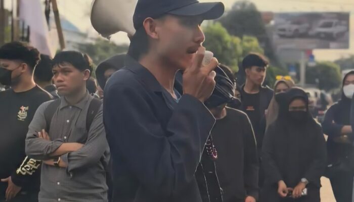 Formahum Desak BGN Sulsel Evaluasi SPPG Tambunan, Rambutan Busuk Lolos ke Menu MBG Siswa