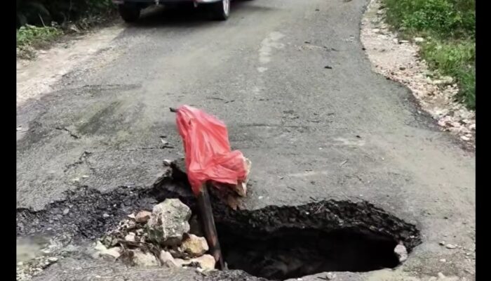 Jalan Poros Mebali–Buntu Rusak Parah, Warga Sindir Pemda Tana Toraja Tutup Mata