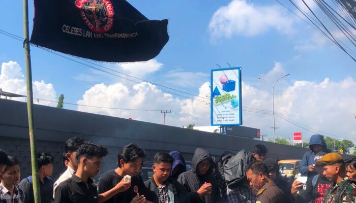 CLAT Kepung Kejati Sulsel, Desak Usut Dugaan Penyimpangan Program MBG