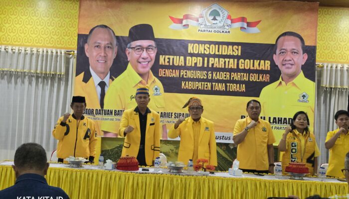 Berkunjung ke Tana Toraja, IAS Konsolidasi dengan Kader Golkar dan Puji Kinerja VDB